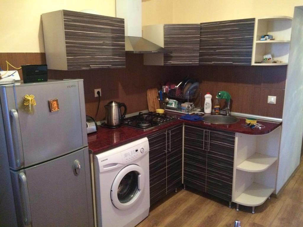 Rustaveli Apartment Батуми Екстериор снимка
